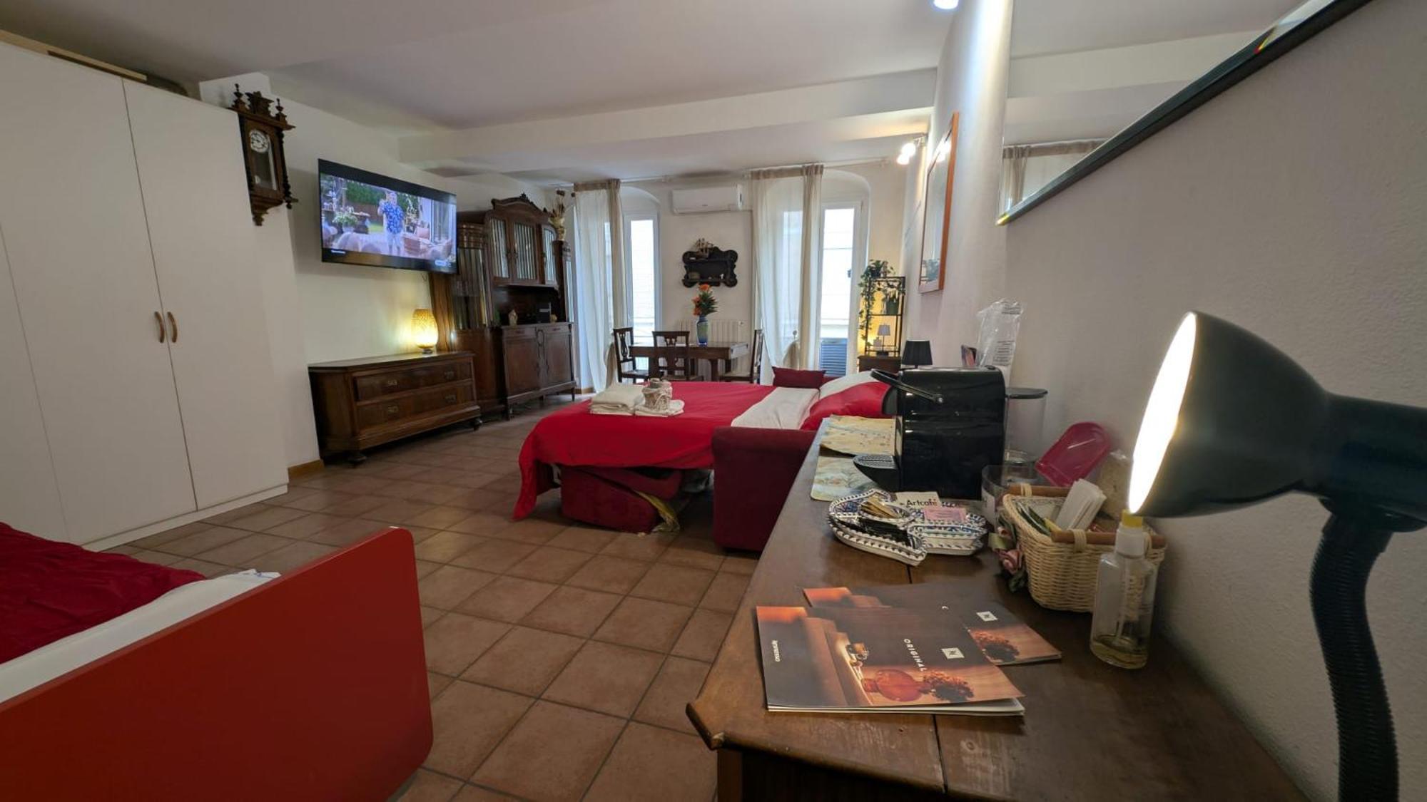 Timeless Home Deluxe Smart Cinema Suite With Netflix & Disney Parma Esterno foto