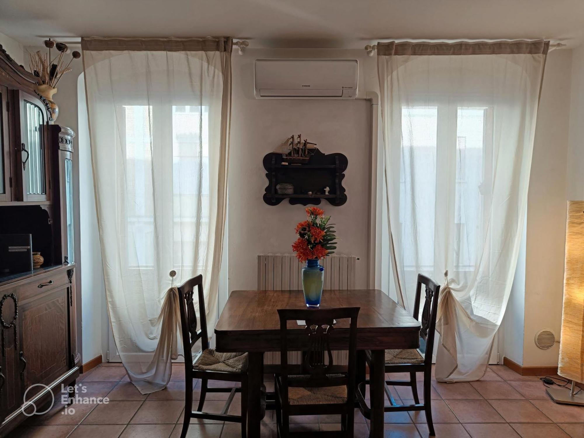 Timeless Home Deluxe Smart Cinema Suite With Netflix & Disney Parma Esterno foto
